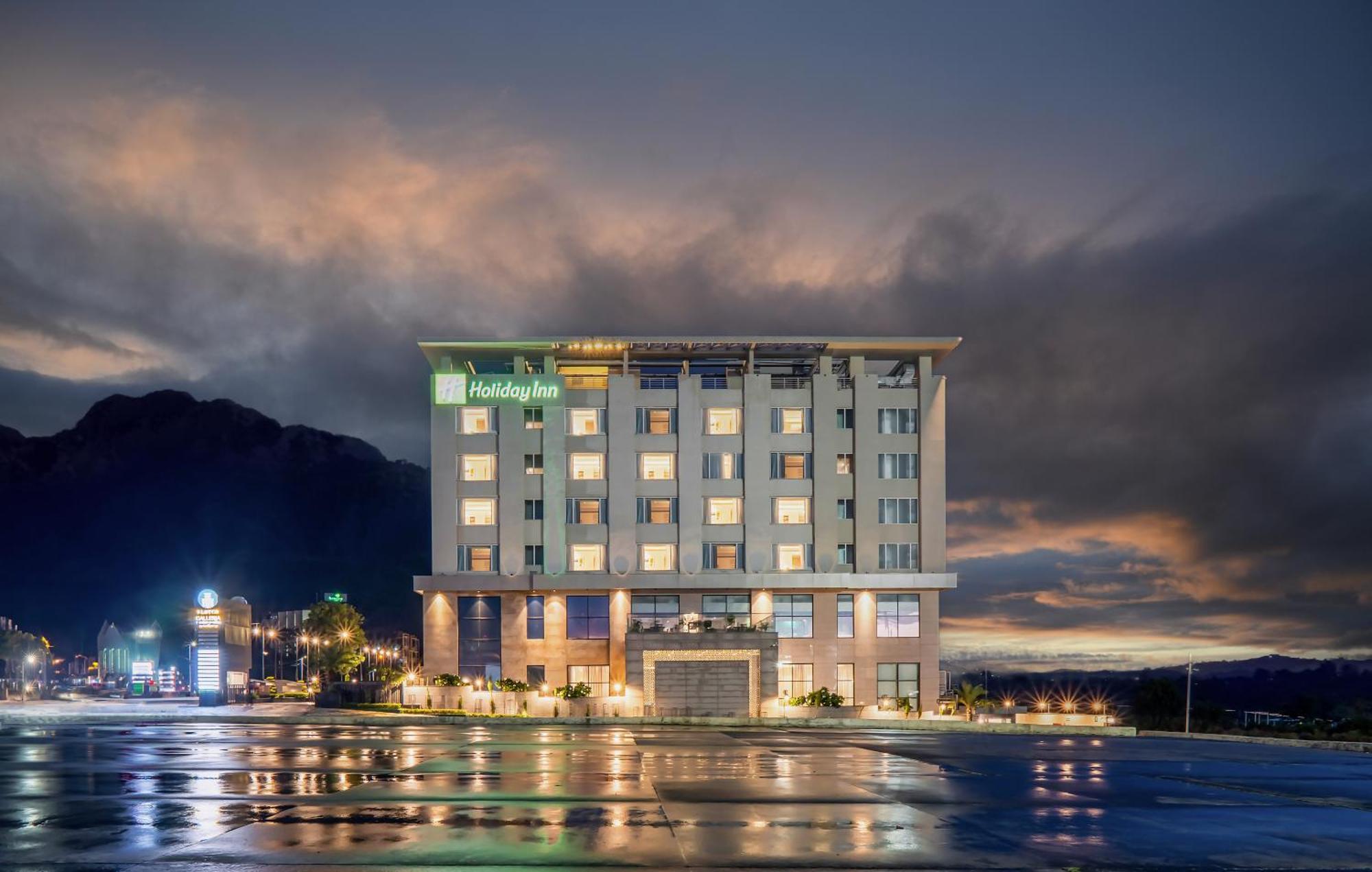 Holiday Inn Katra Vaishno Devi By Ihg ภายนอก รูปภาพ
